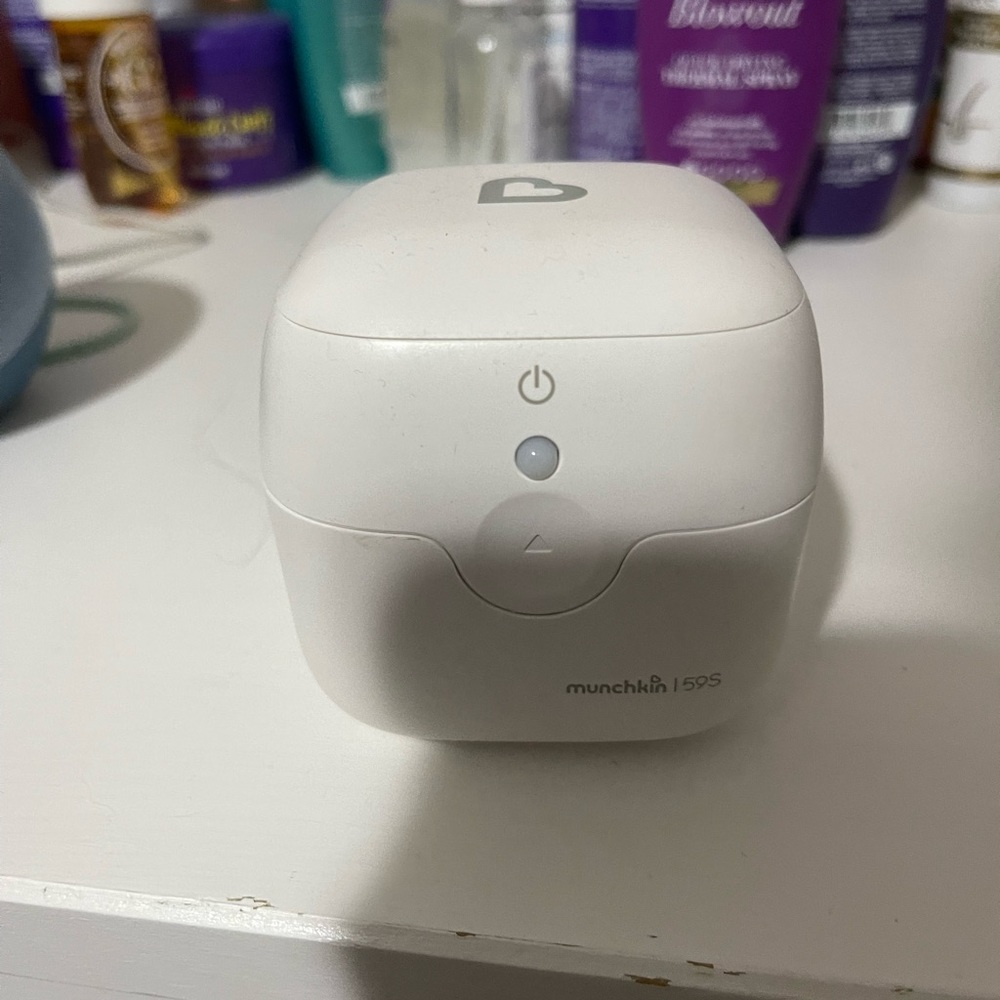 Munchkin Pacifer Uv Travel Sanitizer